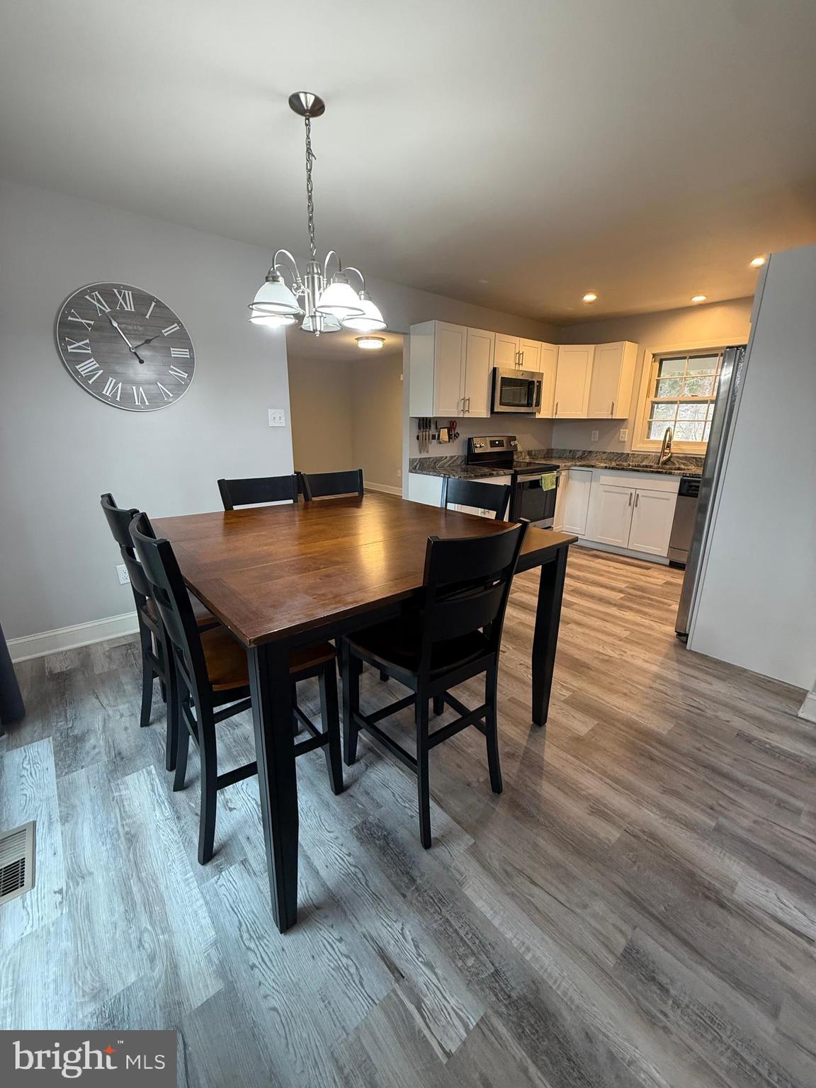 MONTPELIER - Residential