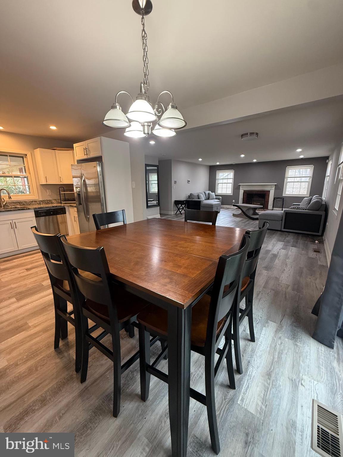 MONTPELIER - Residential