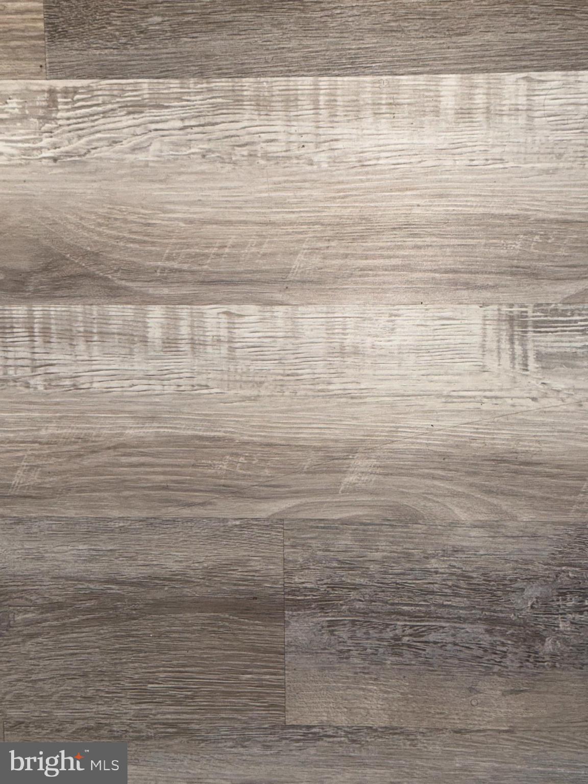 MONTPELIER - Residential