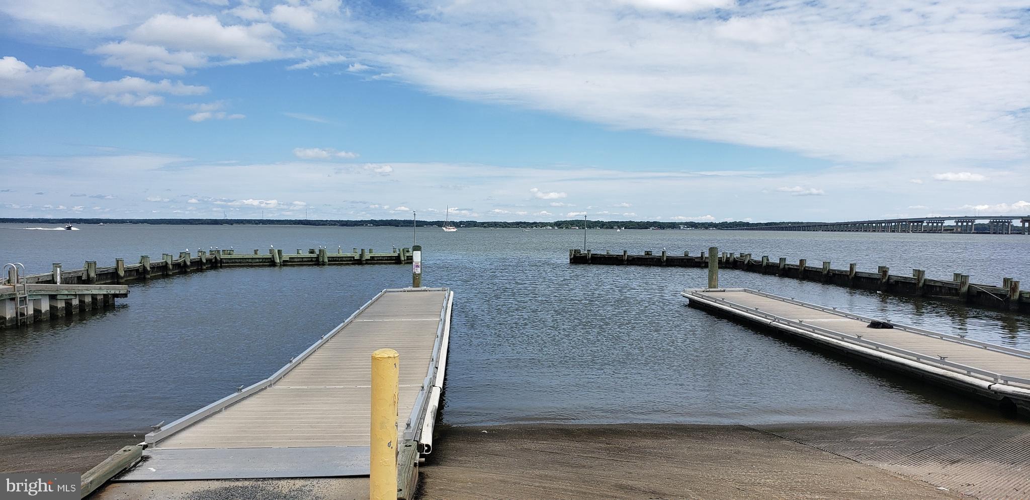 DEEP HARBOR - Residential