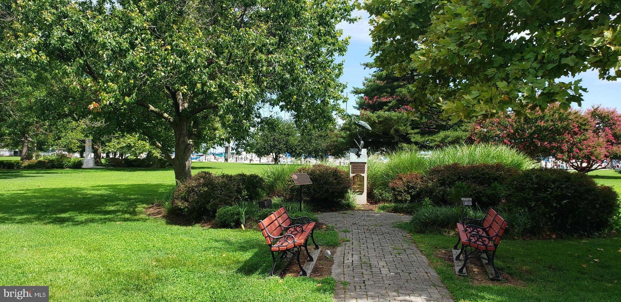 DEEP HARBOR - Residential