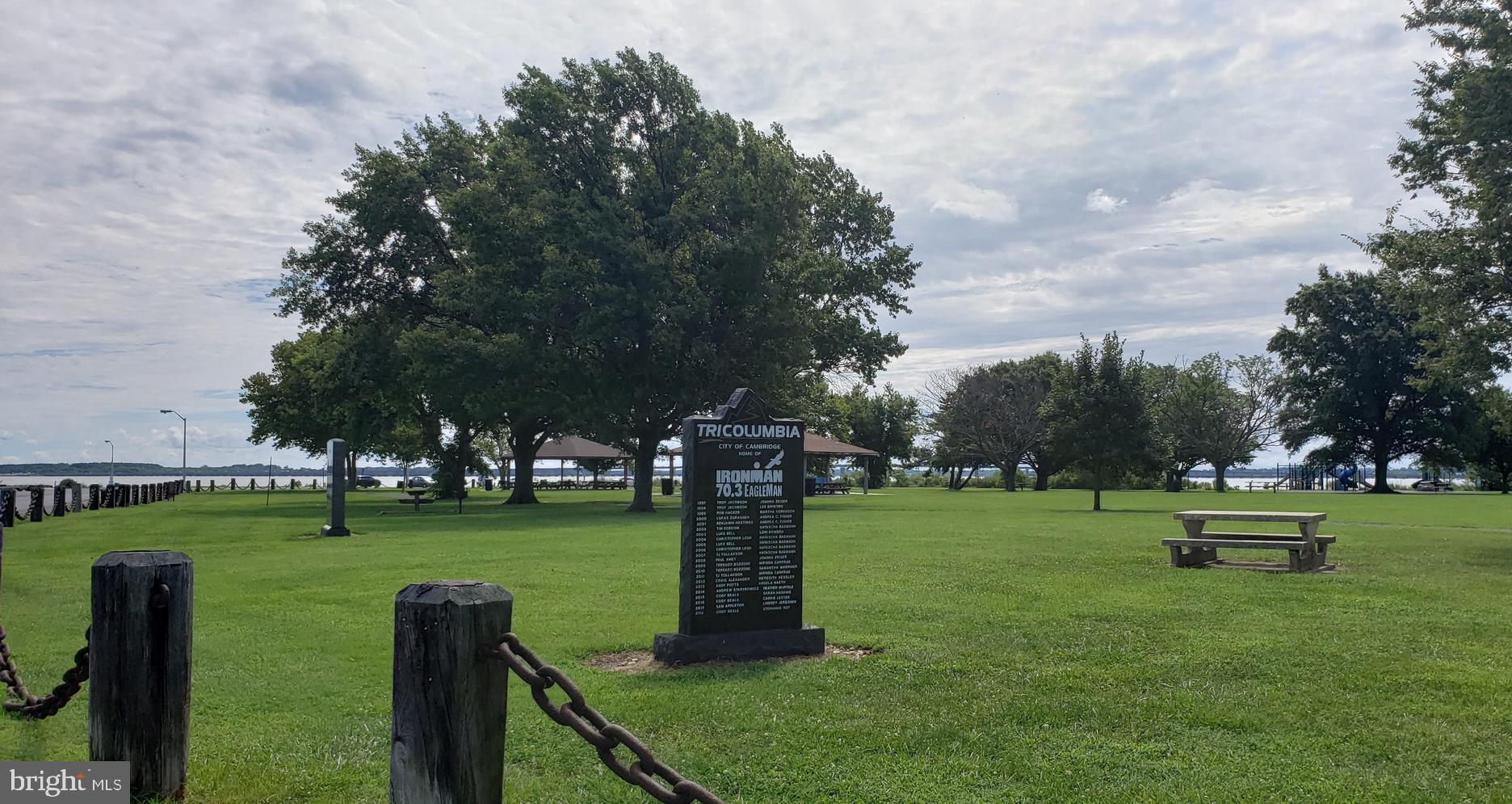 DEEP HARBOR - Residential