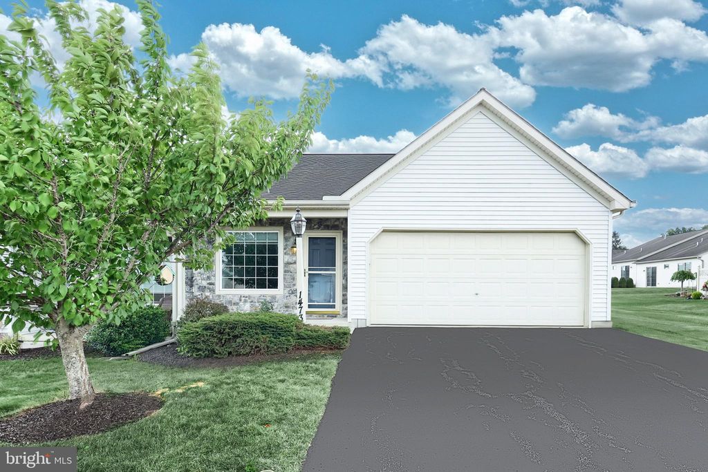 Photo of 1473 Windemere Place, DOVER, PA 17315 (MLS # PAYK2090048)