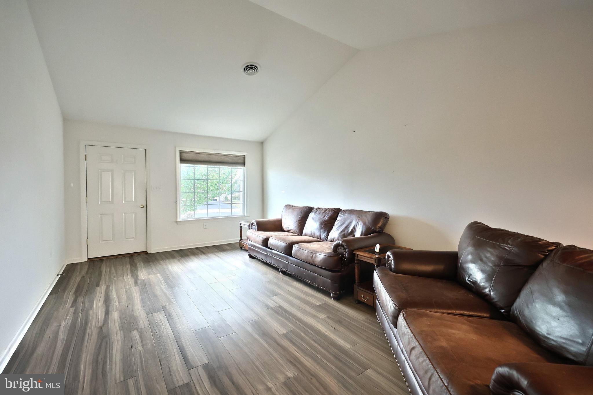 FAIRE WYND - Residential