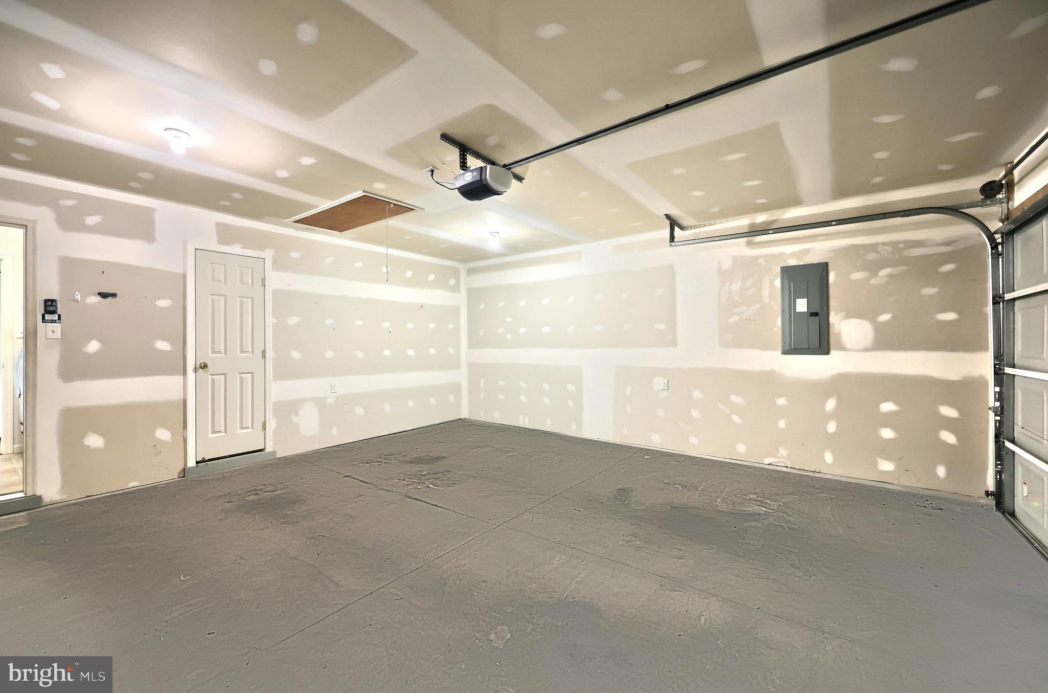 FAIRE WYND - Residential