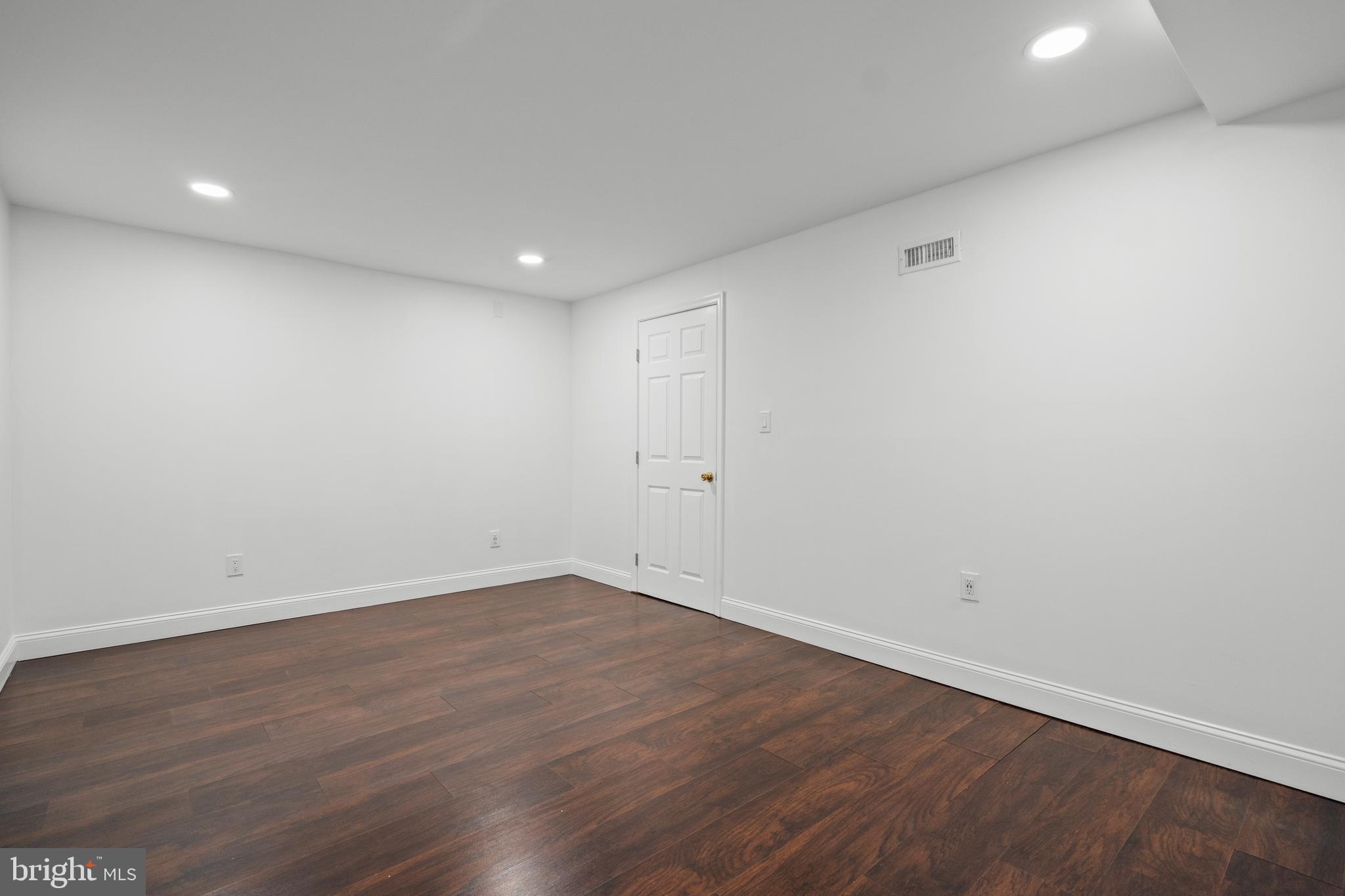 HIGHFIELD - Residential