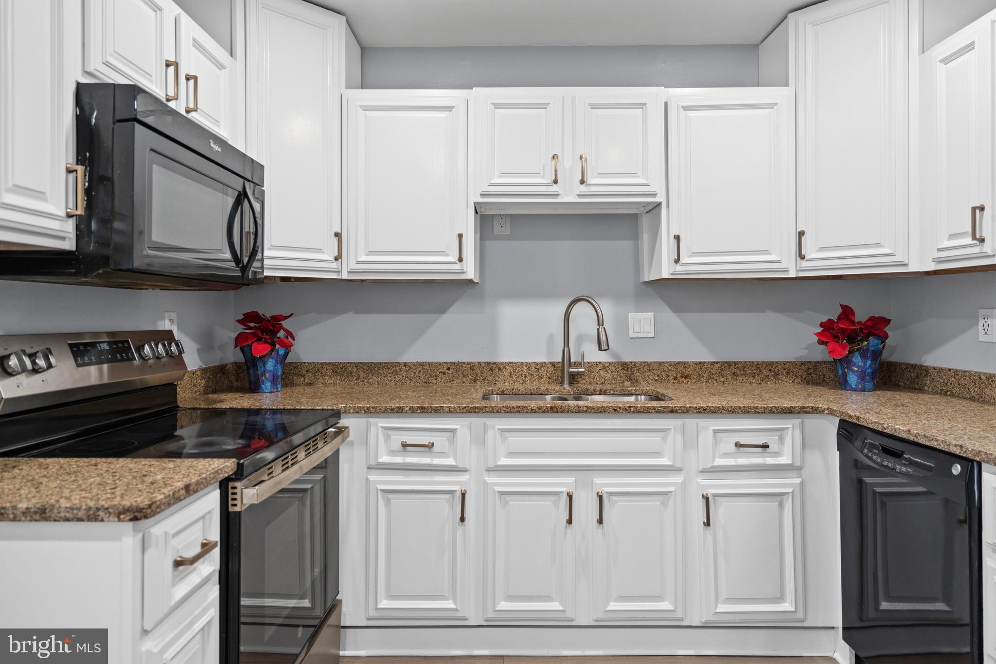 HIGHFIELD - Residential