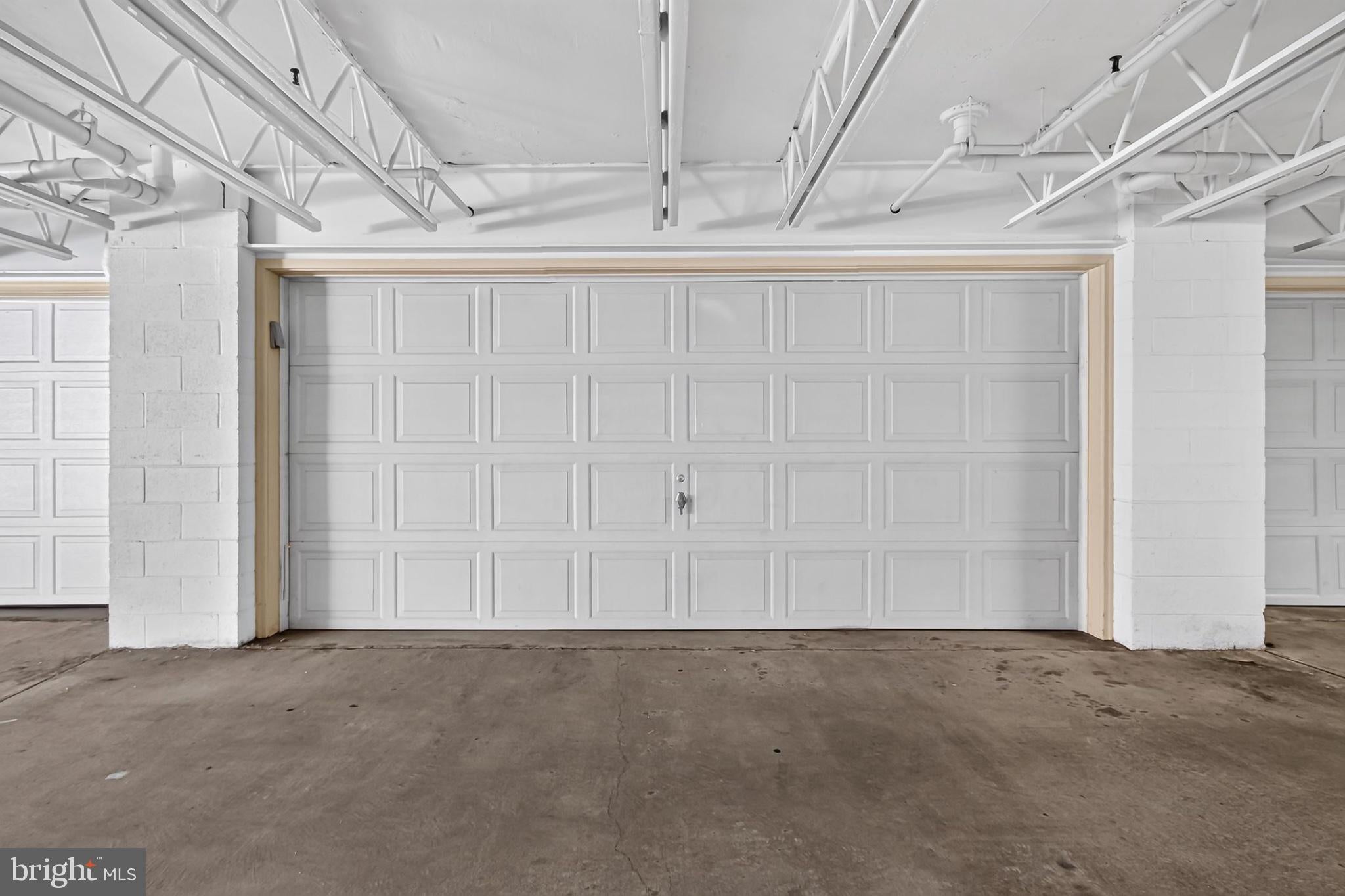 6126 MADISON CREST COURT