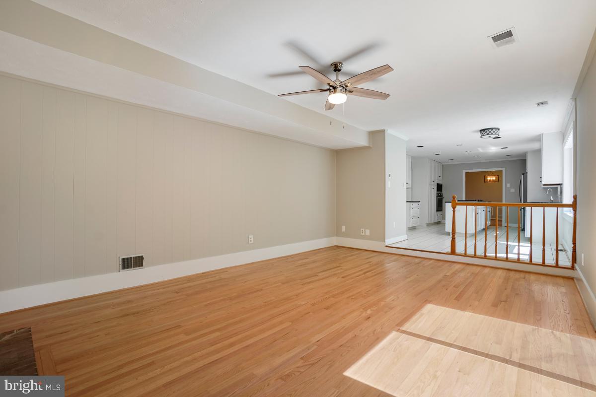 MILL CREEK SOUTH - Residential