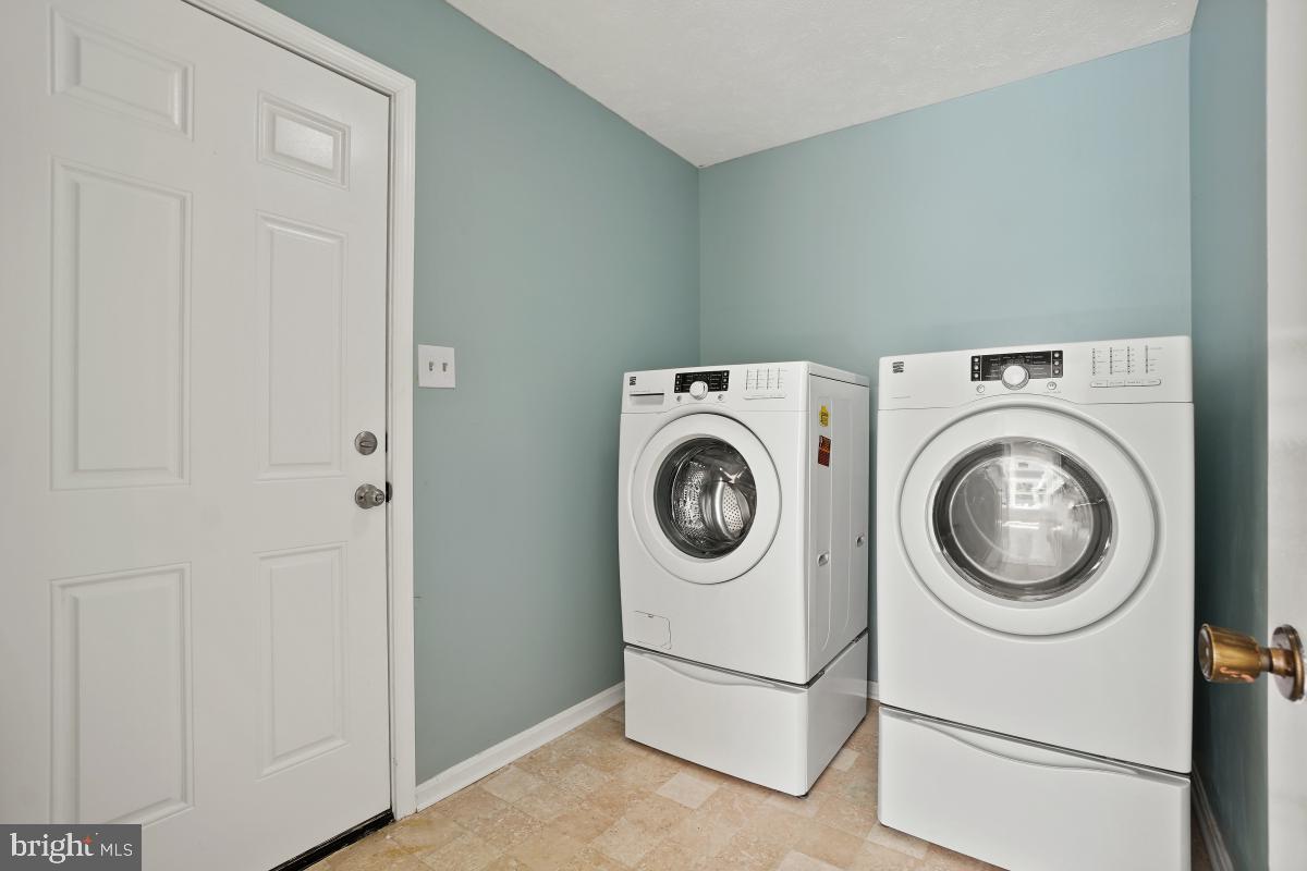 MILL CREEK SOUTH - Residential