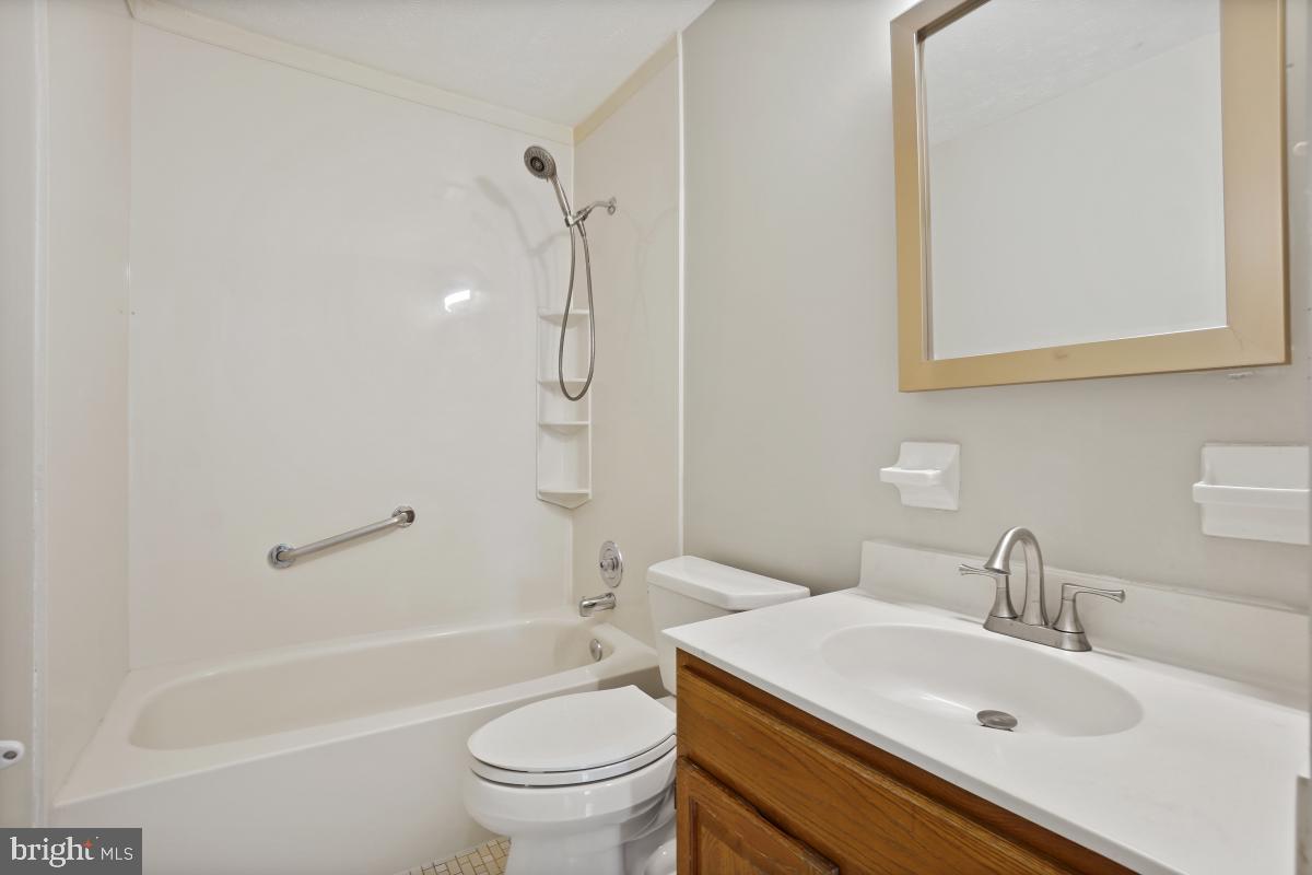 MILL CREEK SOUTH - Residential