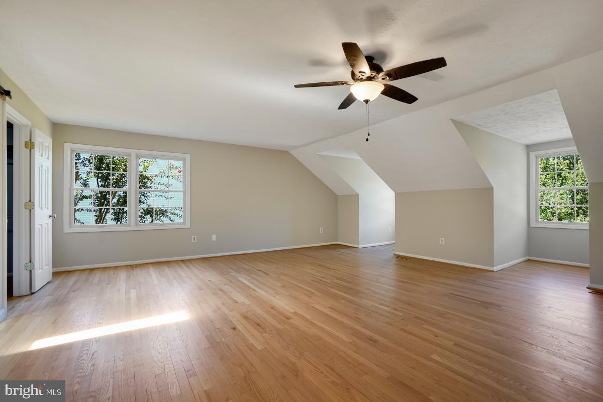 MILL CREEK SOUTH - Residential