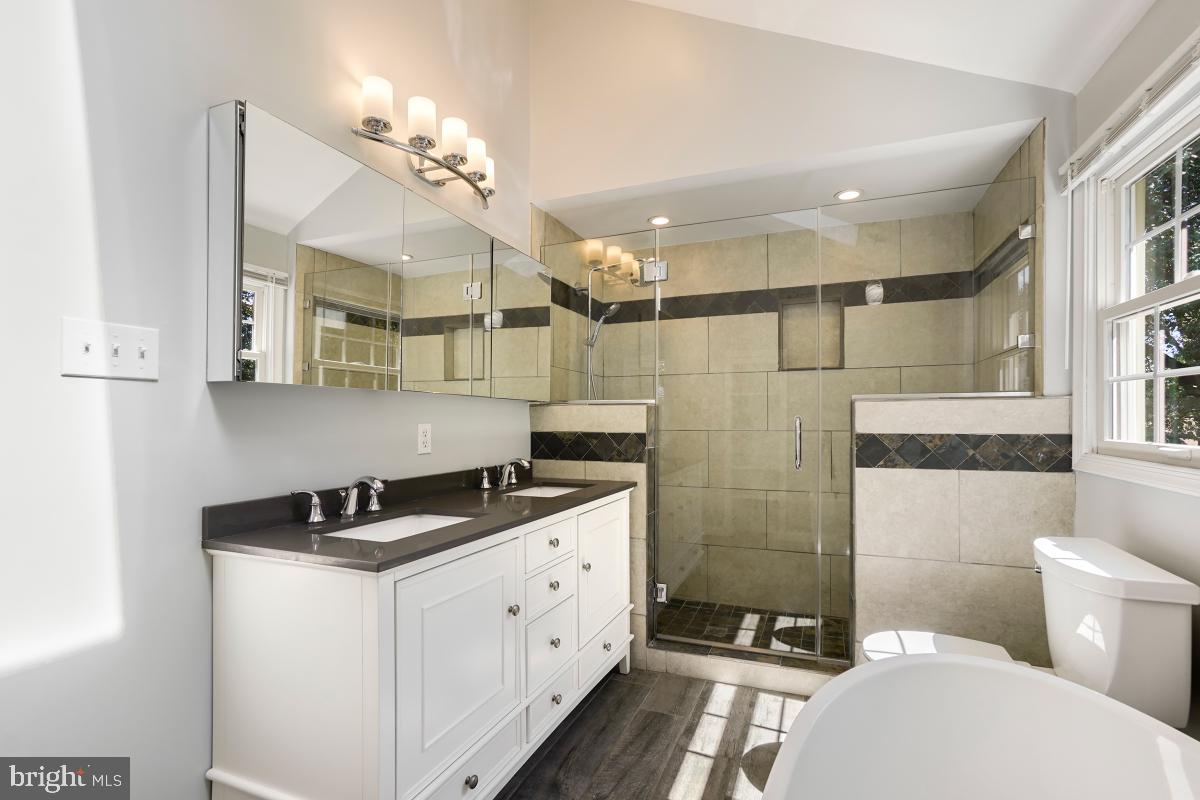 MILL CREEK SOUTH - Residential