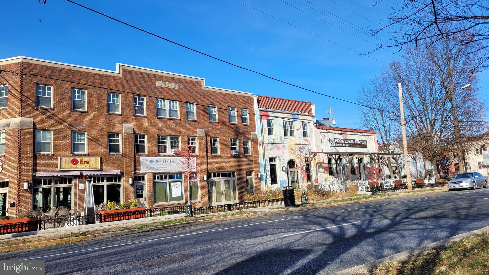 MOUNT RAINIER - Residential