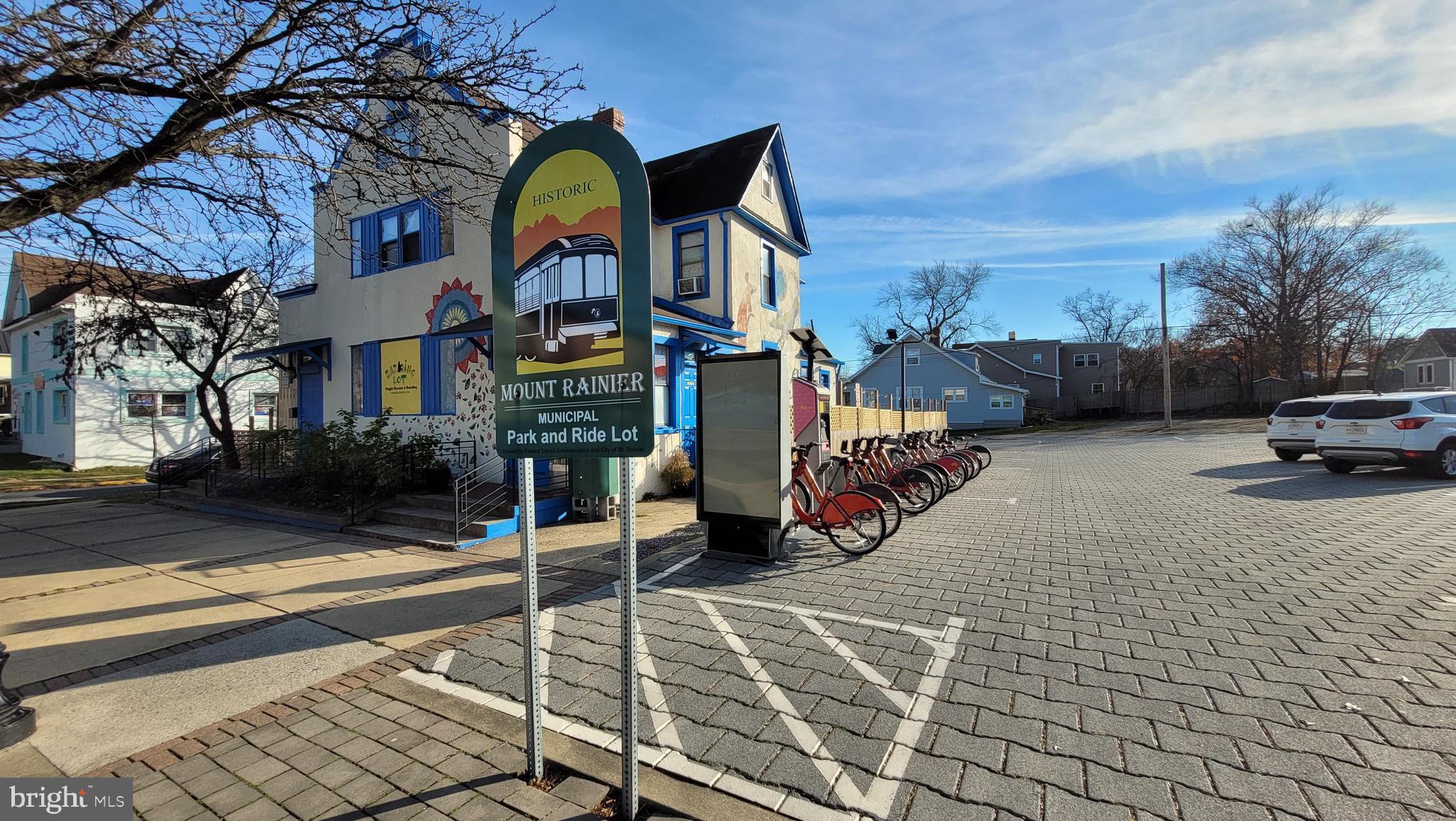 MOUNT RAINIER - Residential