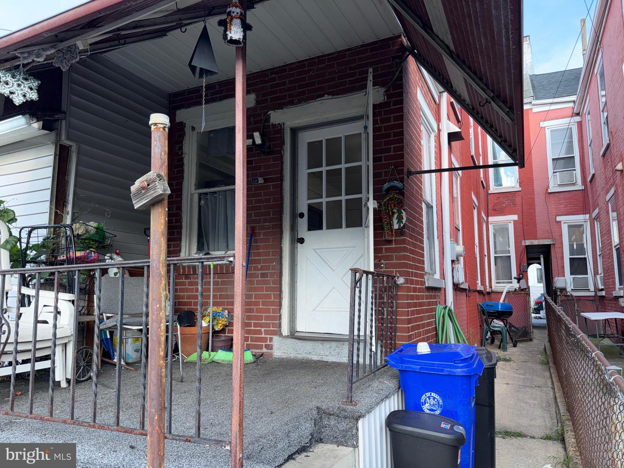 1336 MULBERRY STREET