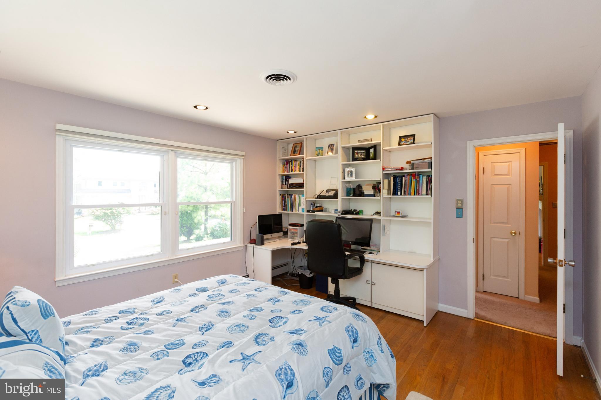 HILLSMERE ESTATES - Residential