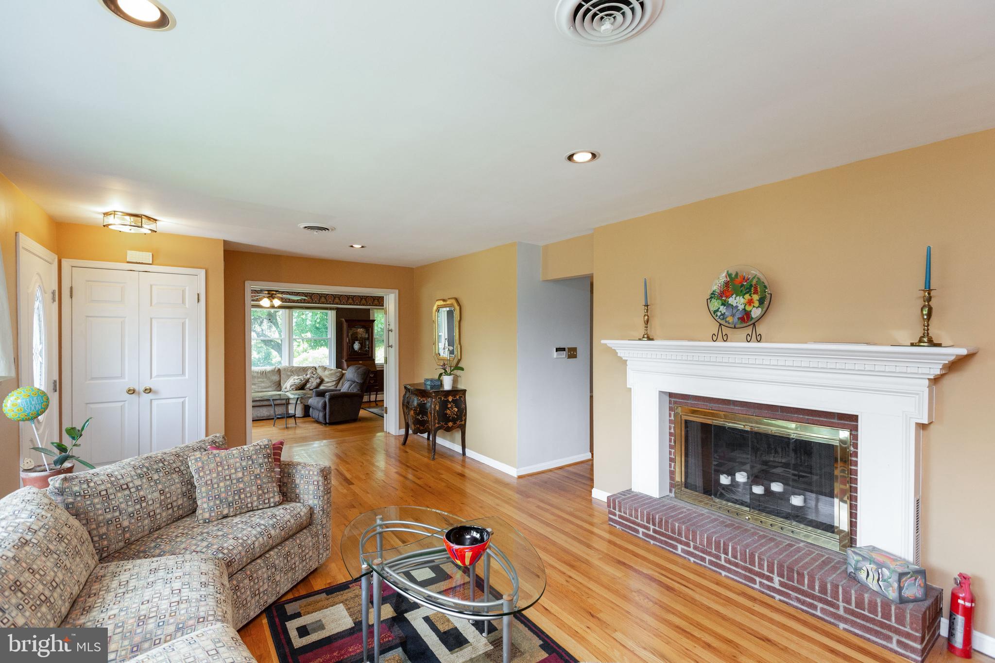 HILLSMERE ESTATES - Residential