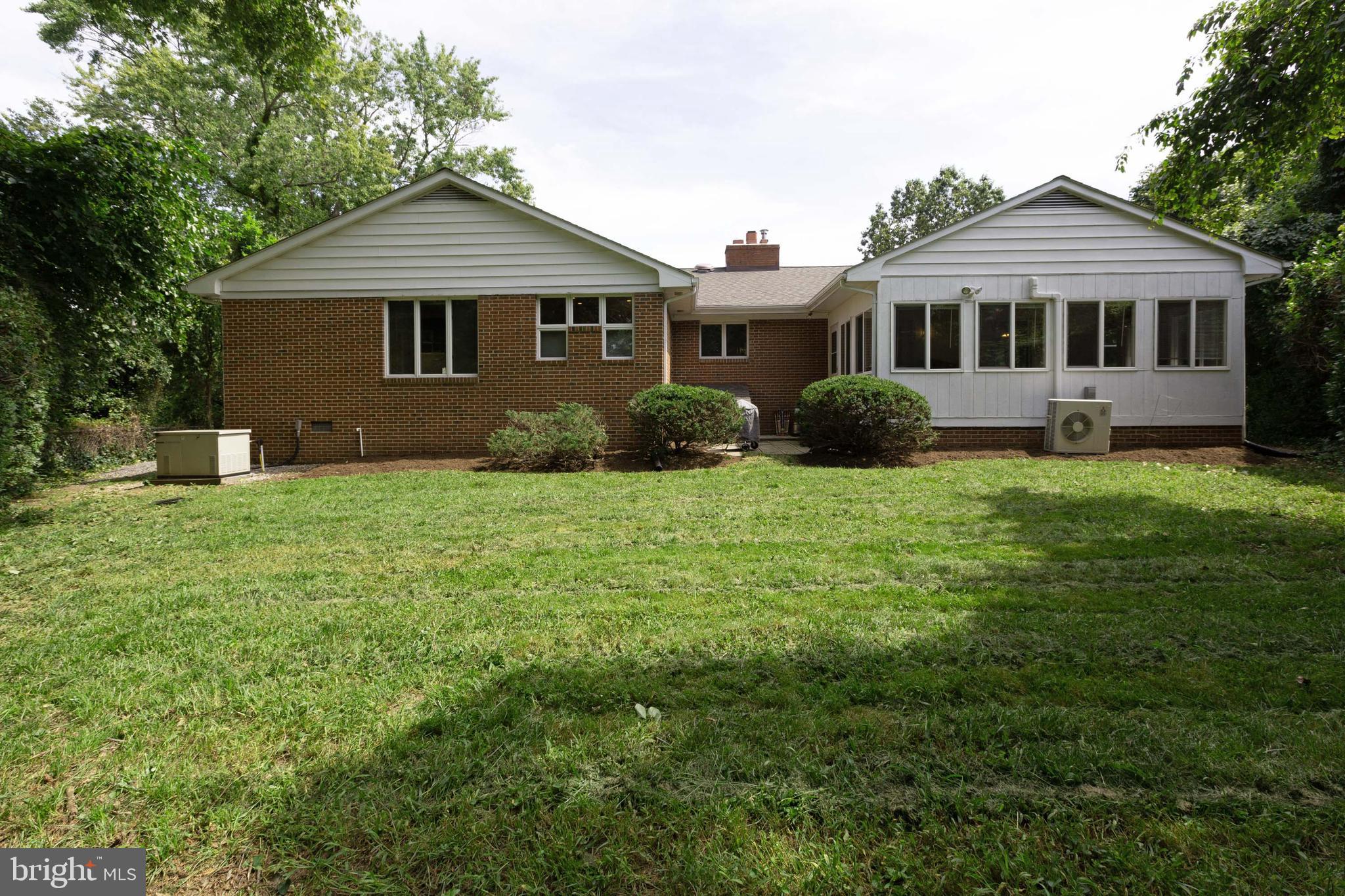 HILLSMERE ESTATES - Residential