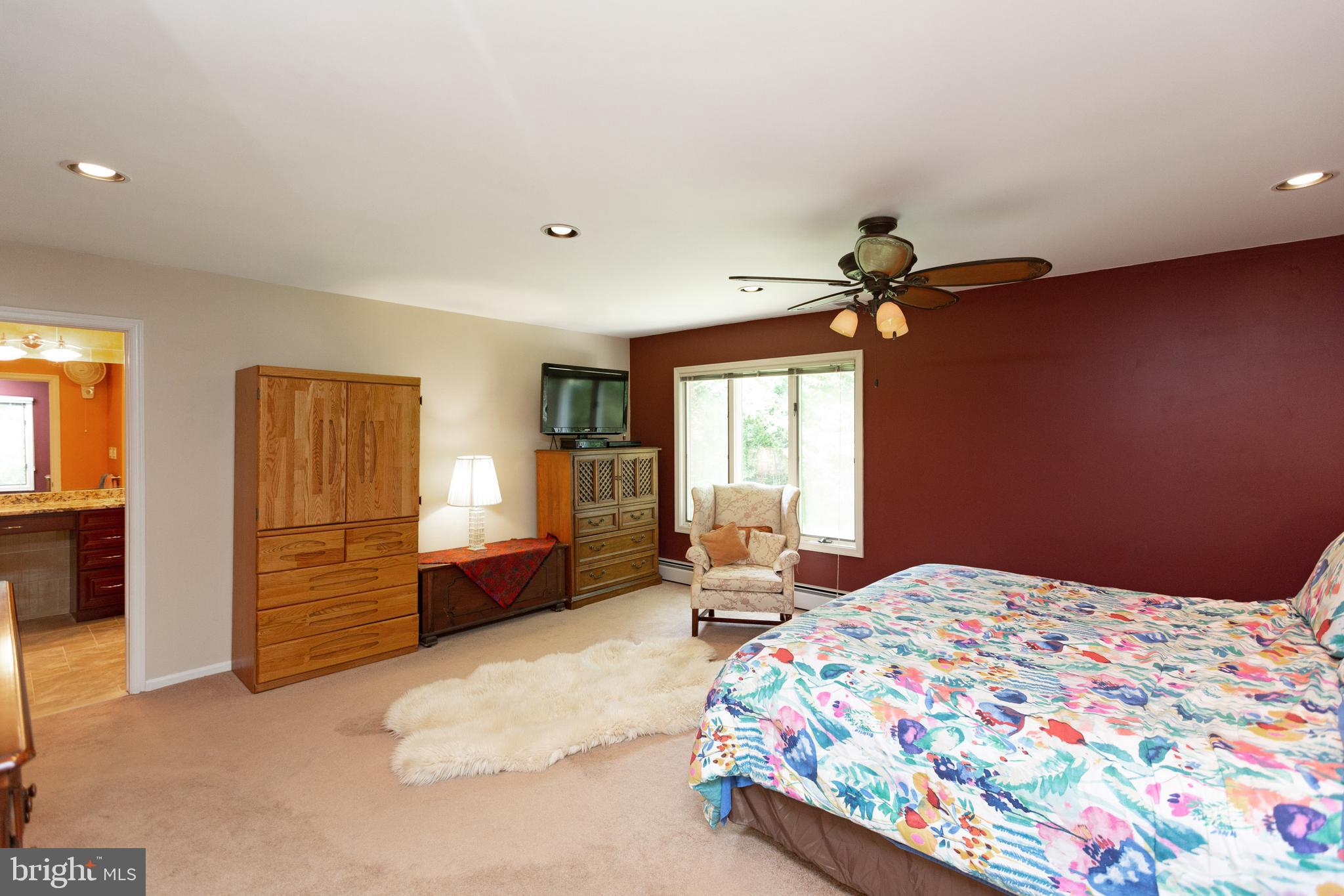 HILLSMERE ESTATES - Residential