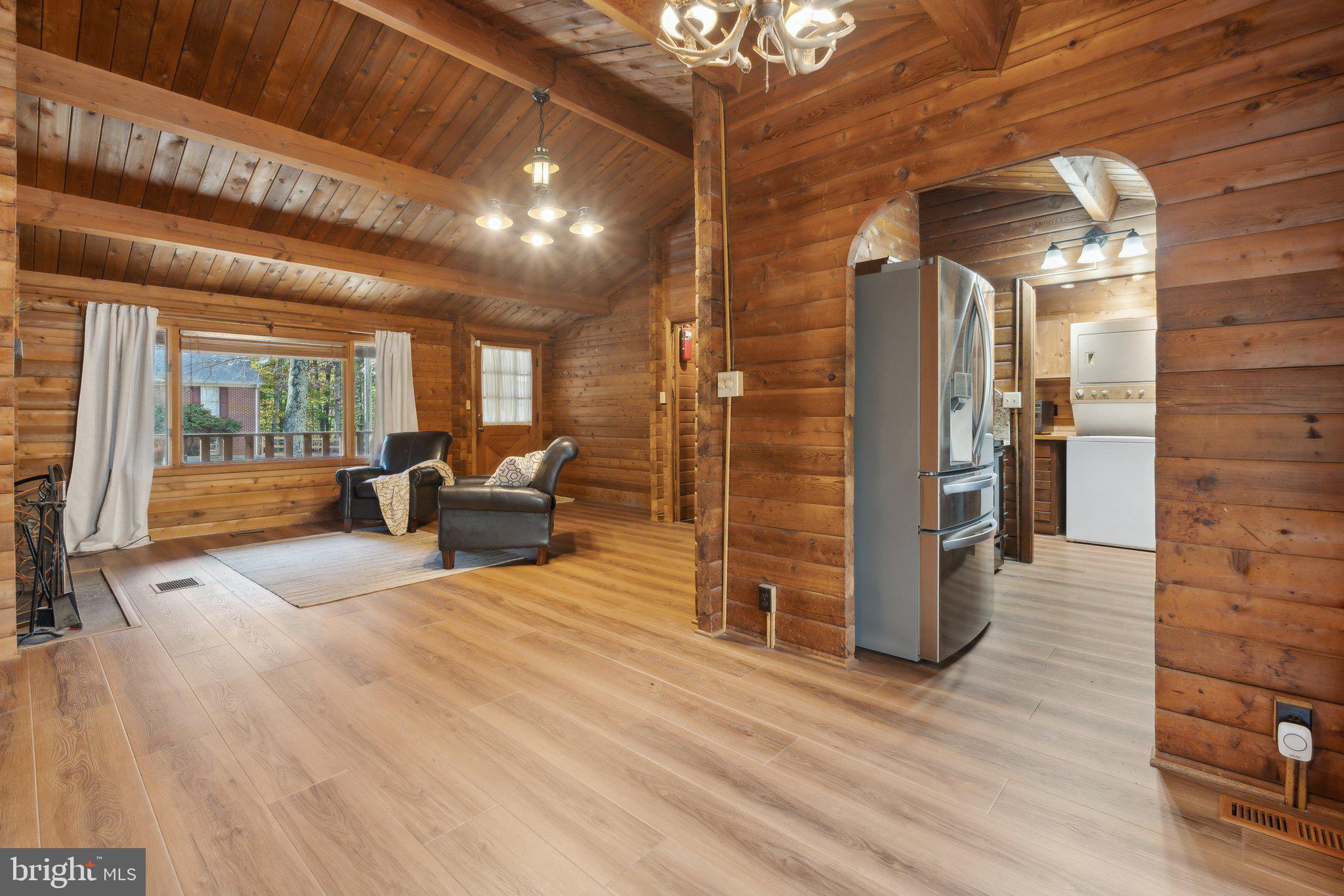 SHENANDOAH RETREAT - Residential