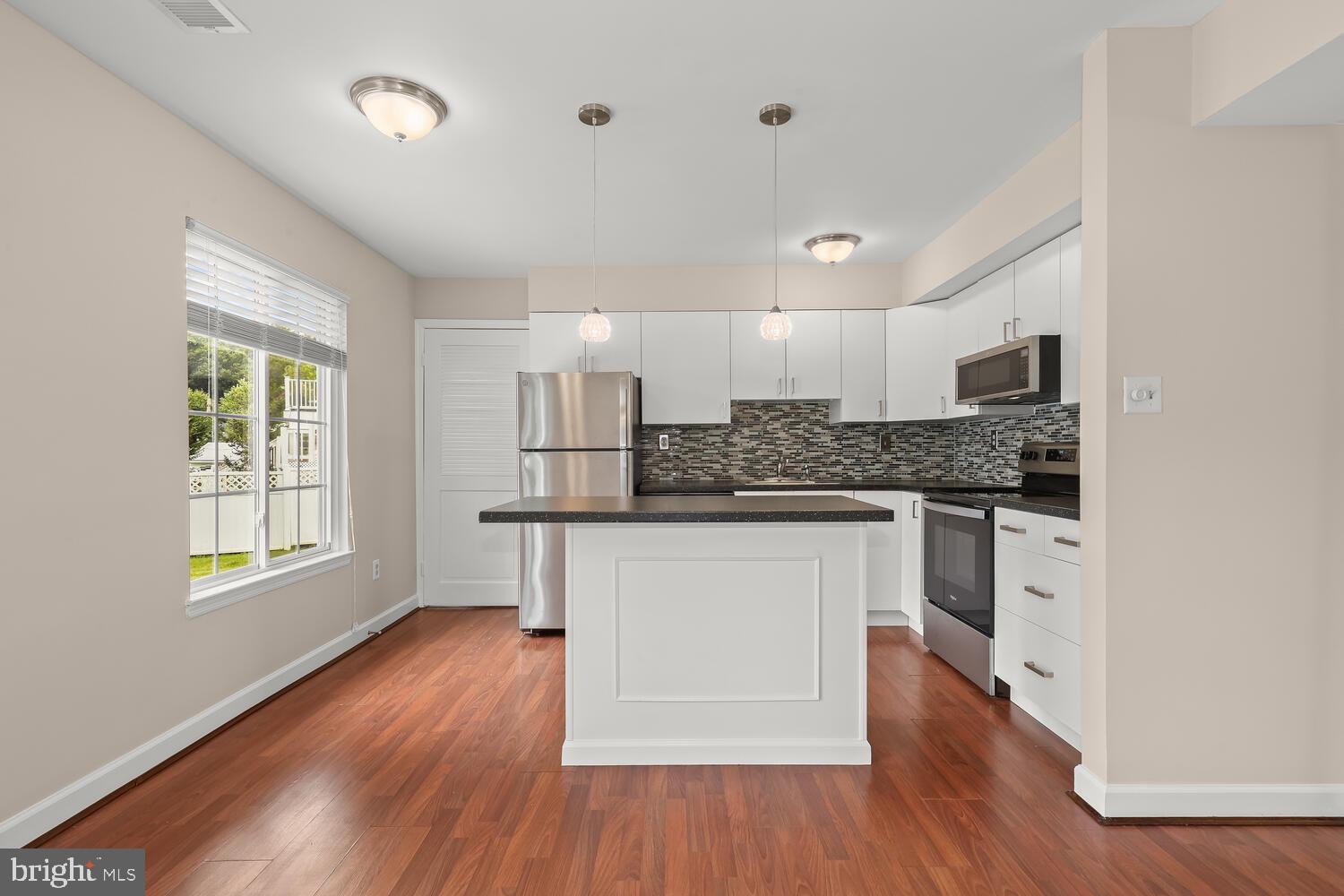 NORTHVIEW AT BELAIR VILLAGE - Residential