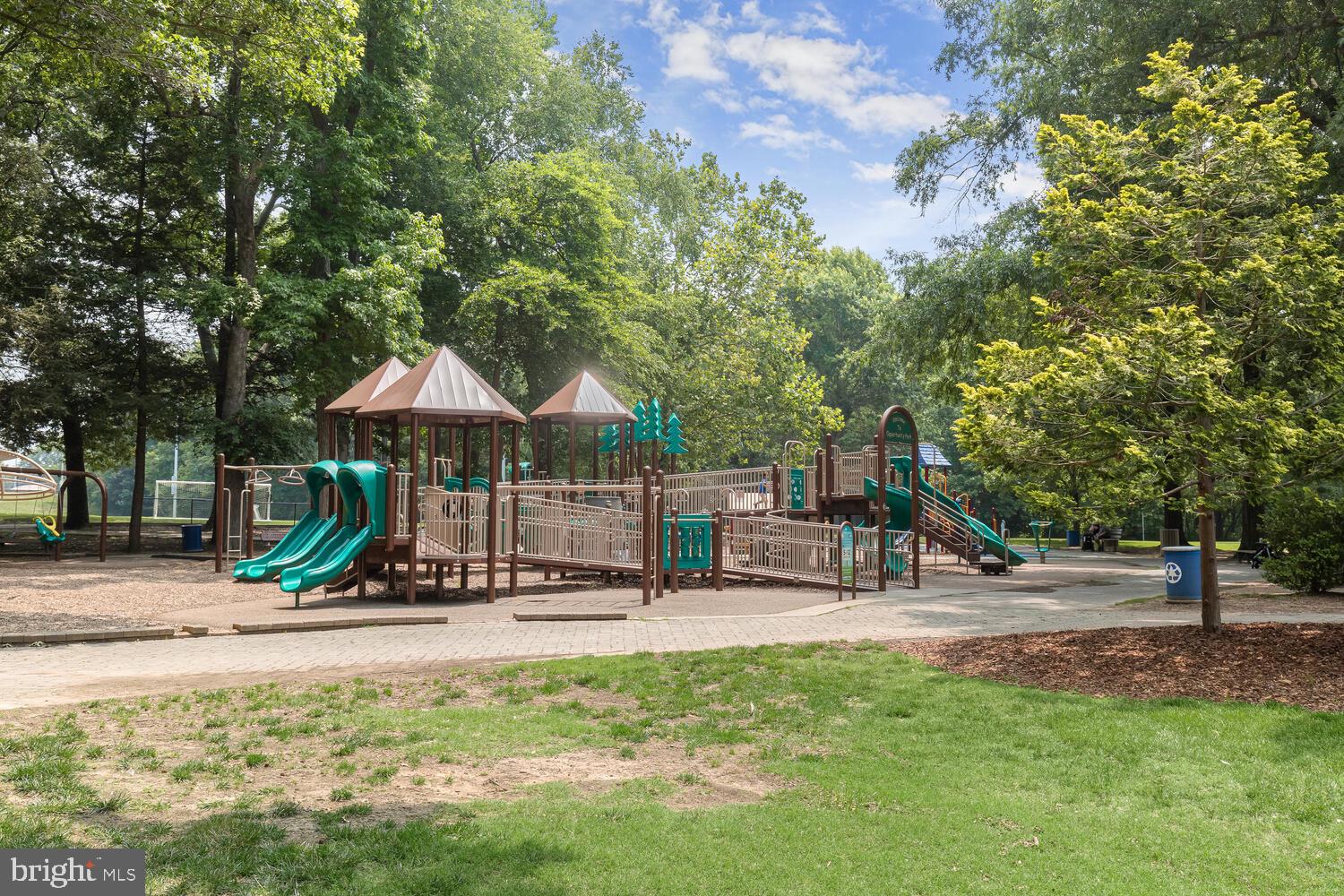 NORTHVIEW AT BELAIR VILLAGE - Residential