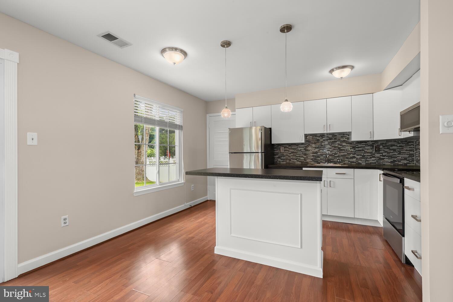 NORTHVIEW AT BELAIR VILLAGE - Residential