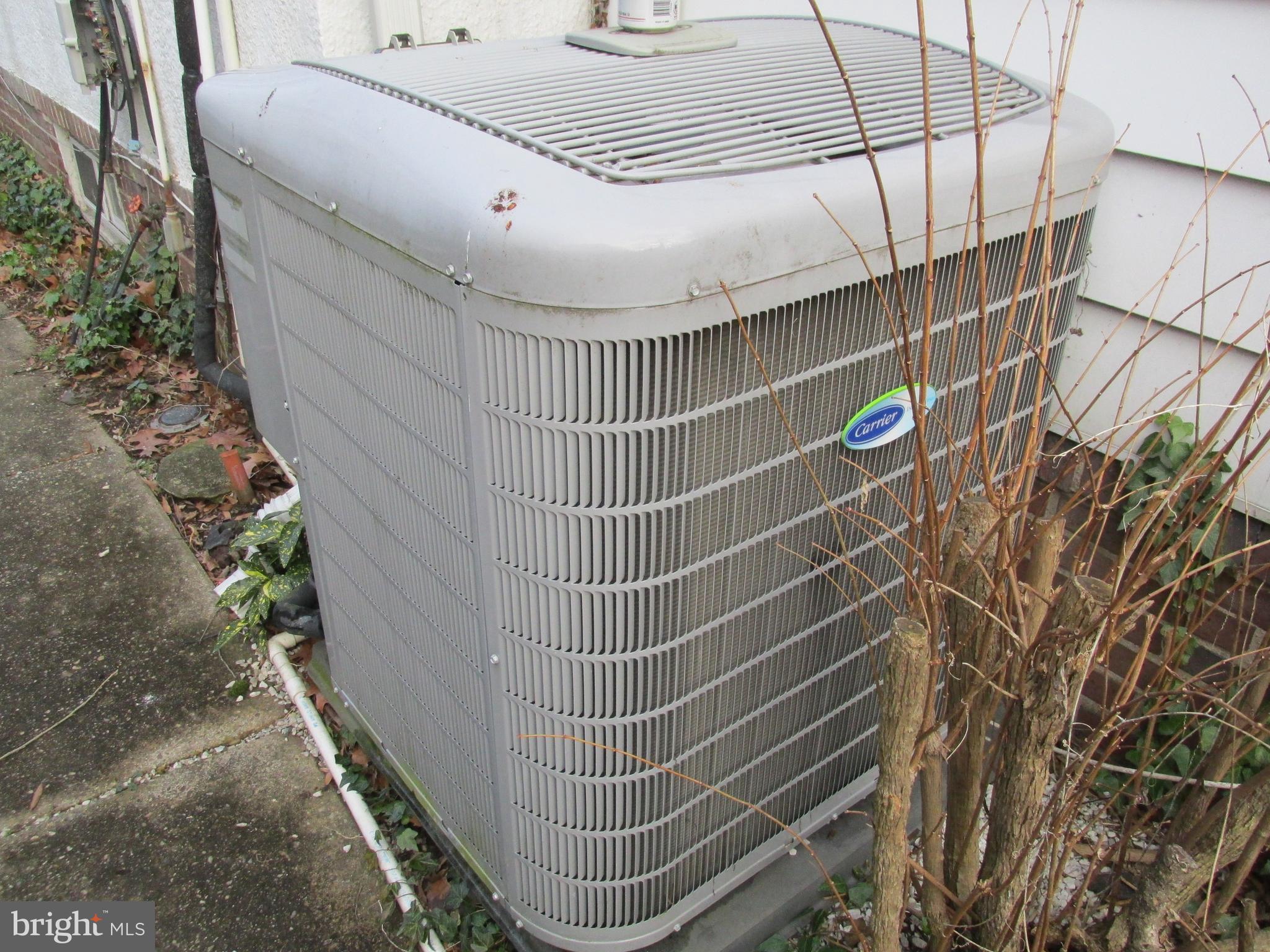 OLD DUNDALK - Residential