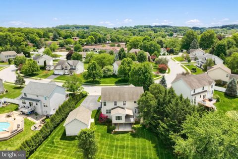 Tiny photo for 19 Rebecca Lane, YORK, PA 17403 (MLS # PAYK2103650)