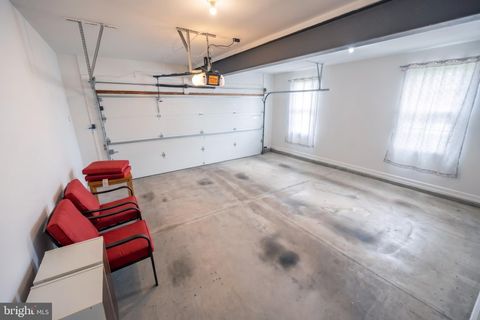Tiny photo for 19 Rebecca Lane, YORK, PA 17403 (MLS # PAYK2103650)
