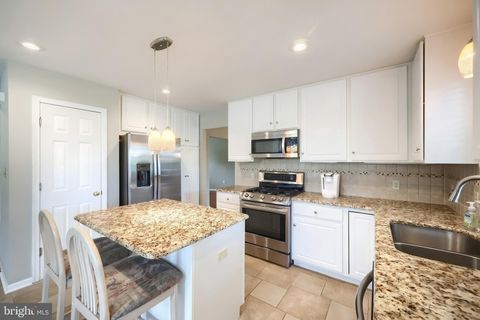 Tiny photo for 19 Rebecca Lane, YORK, PA 17403 (MLS # PAYK2103650)