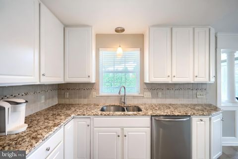 Tiny photo for 19 Rebecca Lane, YORK, PA 17403 (MLS # PAYK2103650)