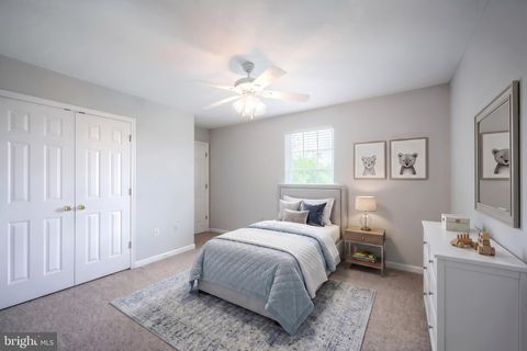 Tiny photo for 19 Rebecca Lane, YORK, PA 17403 (MLS # PAYK2103650)
