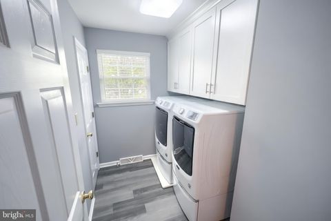 Tiny photo for 19 Rebecca Lane, YORK, PA 17403 (MLS # PAYK2103650)