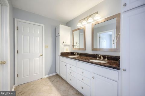 Tiny photo for 19 Rebecca Lane, YORK, PA 17403 (MLS # PAYK2103650)