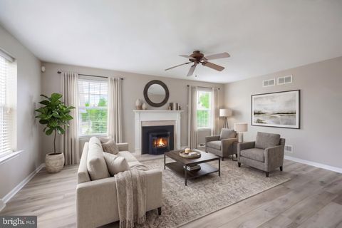 Tiny photo for 19 Rebecca Lane, YORK, PA 17403 (MLS # PAYK2103650)