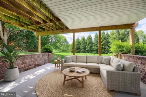 Tiny photo for 19 Rebecca Lane, YORK, PA 17403 (MLS # PAYK2103650)