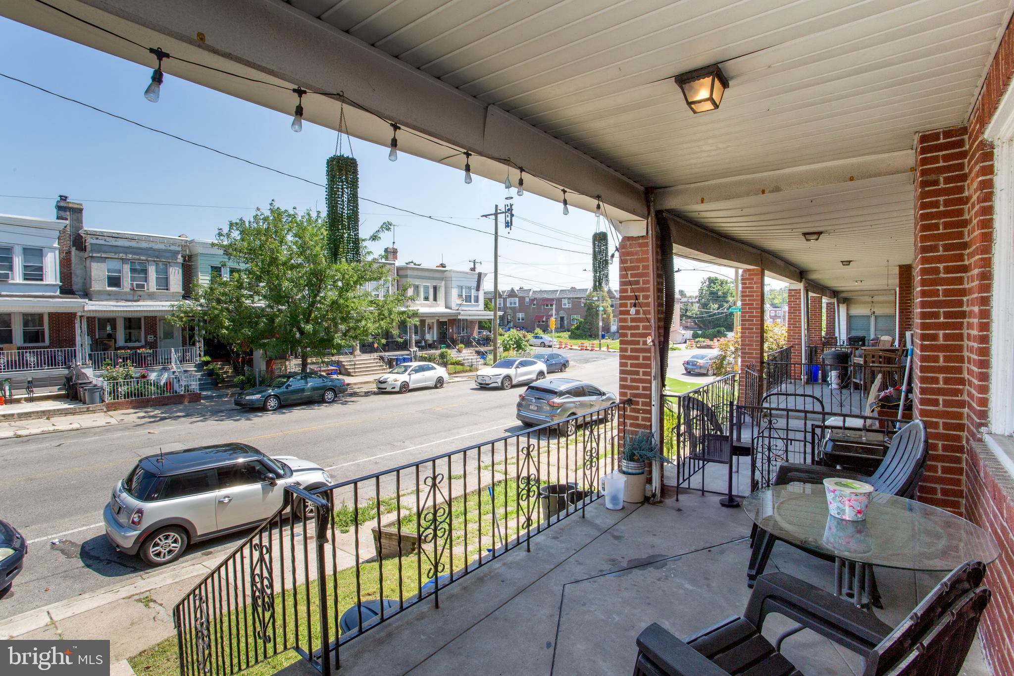 100 W CHAMPLOST AVENUE