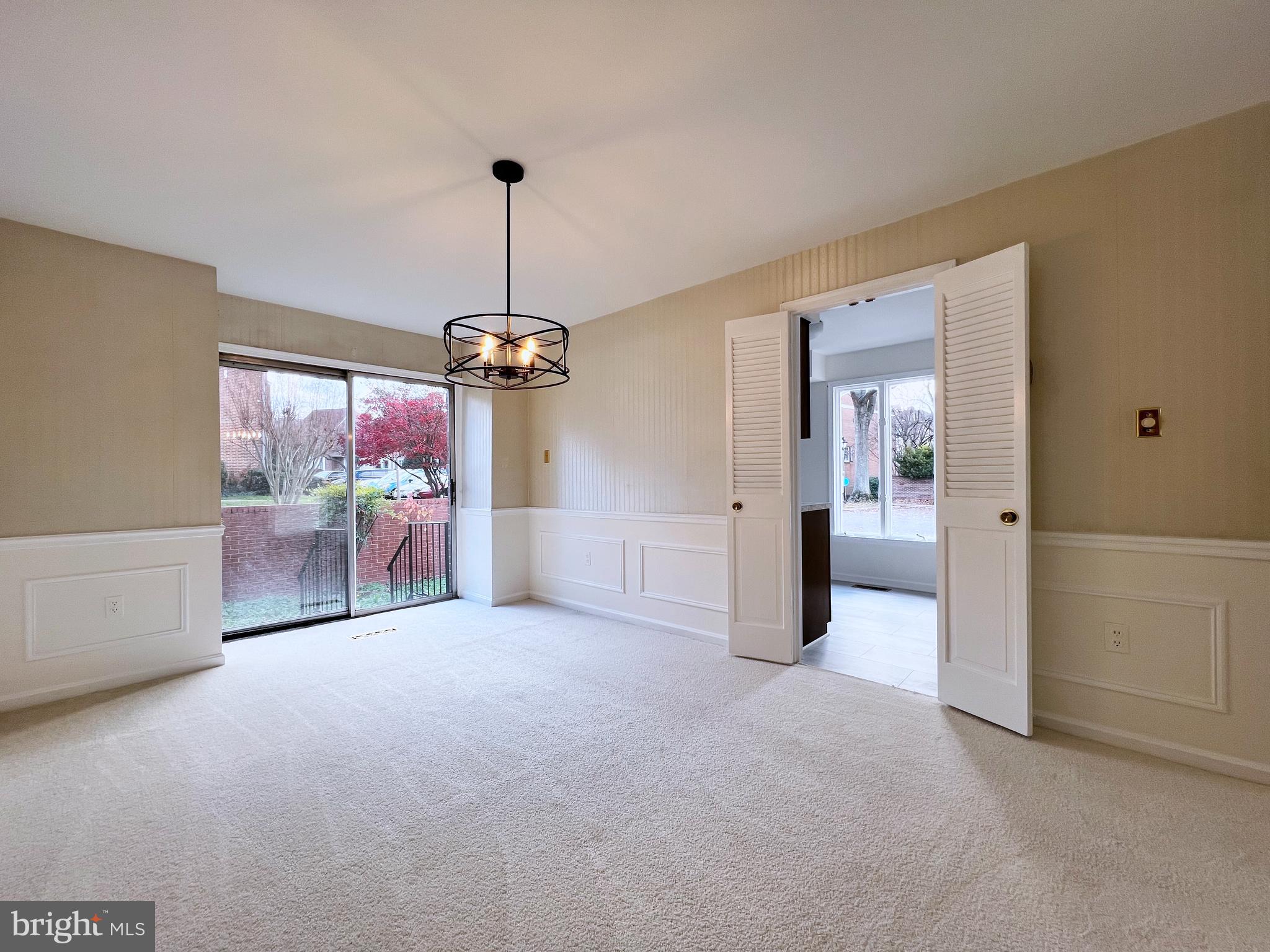 SEMINARY HEIGHTS - Residential