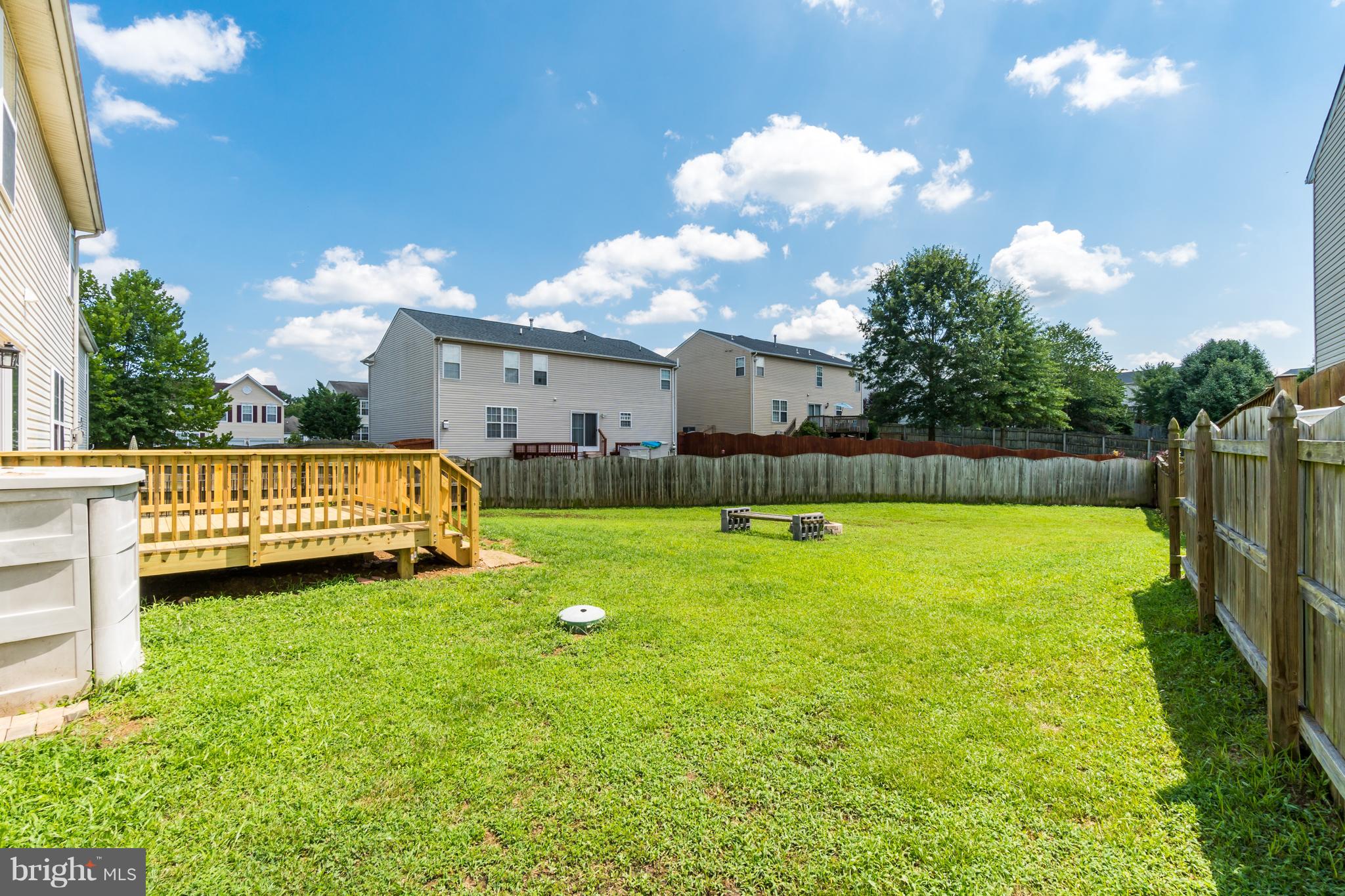 APPLE GROVE - Residential