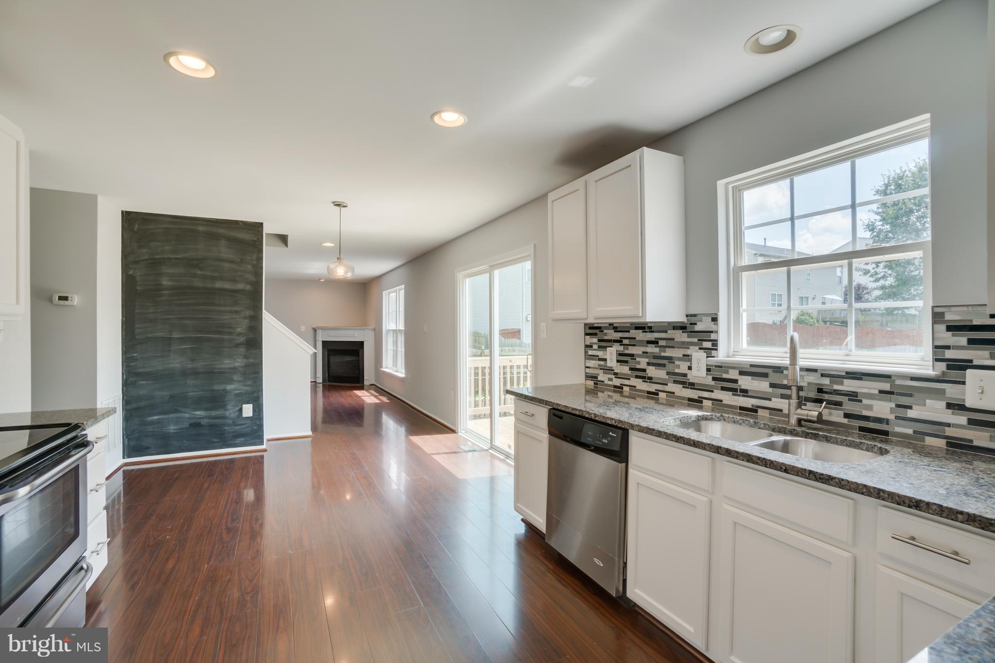 APPLE GROVE - Residential