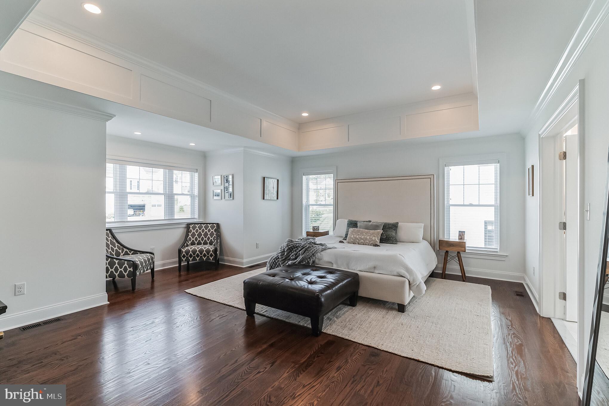 PLYMOUTH VALLEY ESTATES - Residential