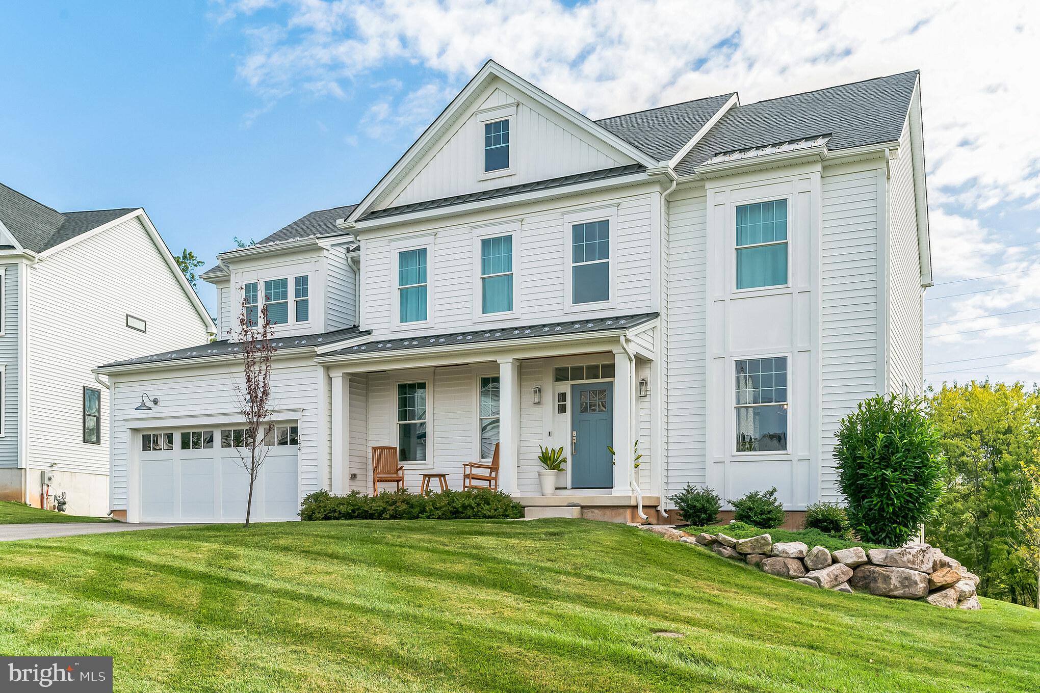 PLYMOUTH VALLEY ESTATES - Residential