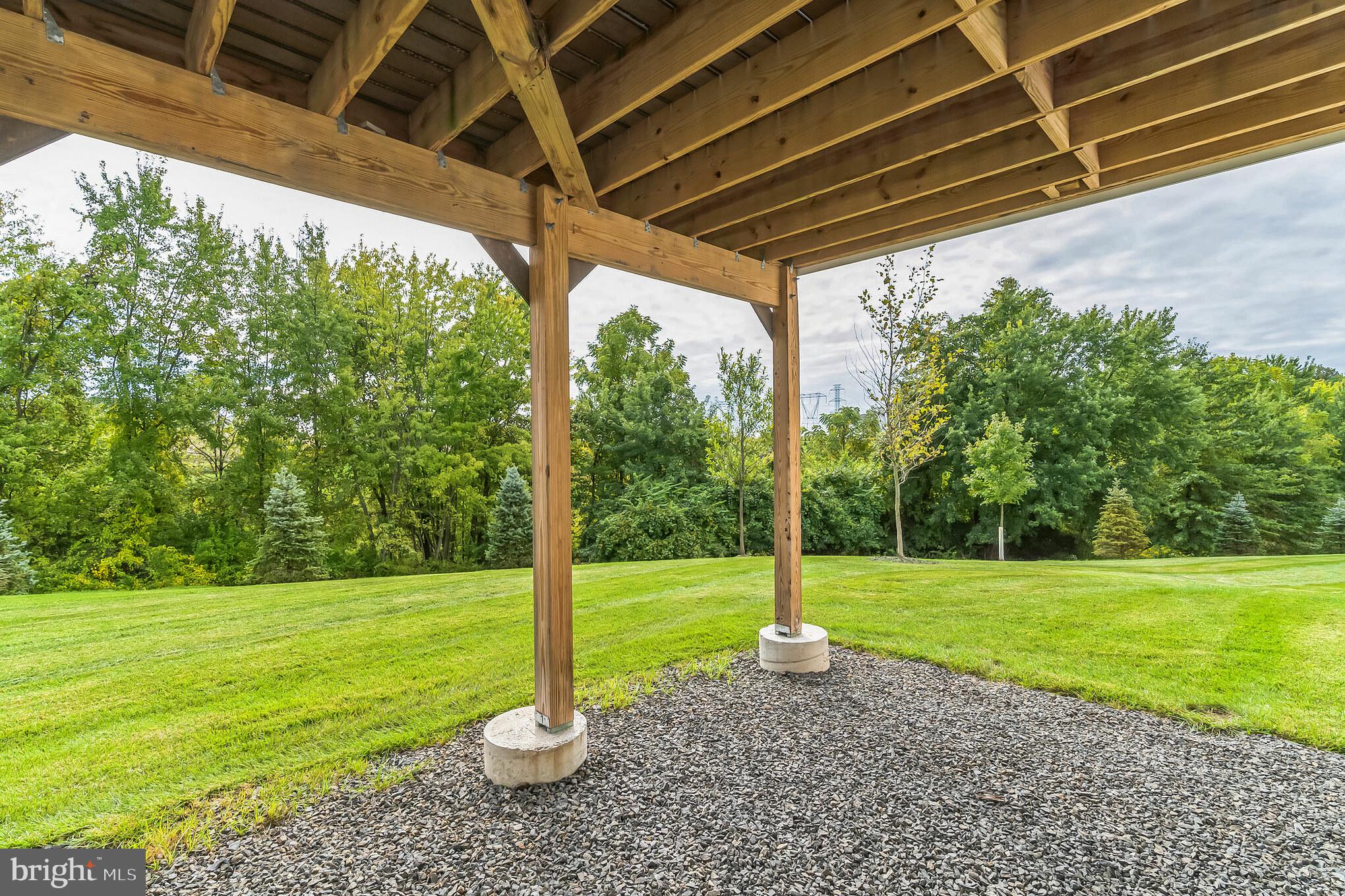 PLYMOUTH VALLEY ESTATES - Residential