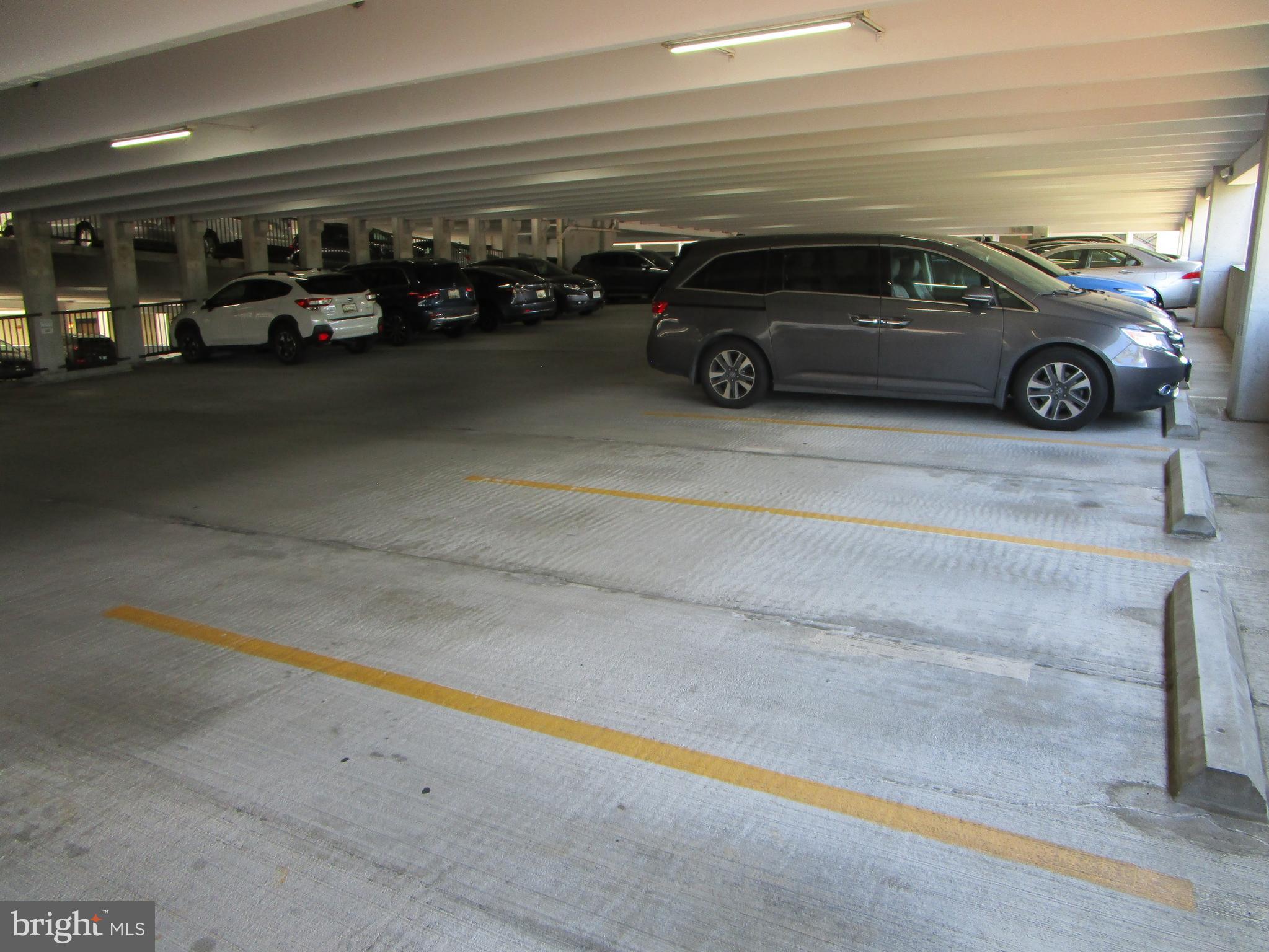 WHITE FLINT STATION - Residential