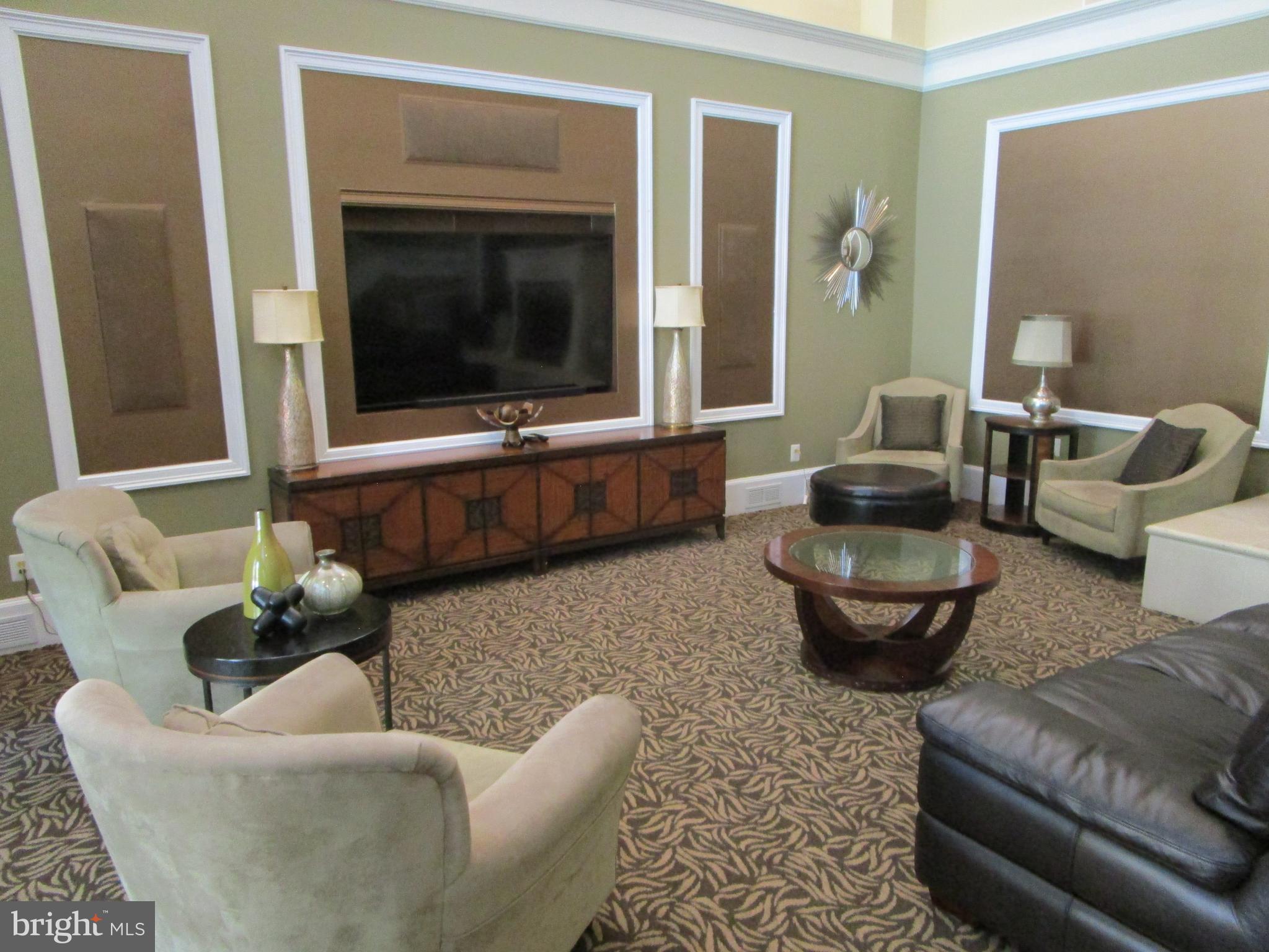 WHITE FLINT STATION - Residential