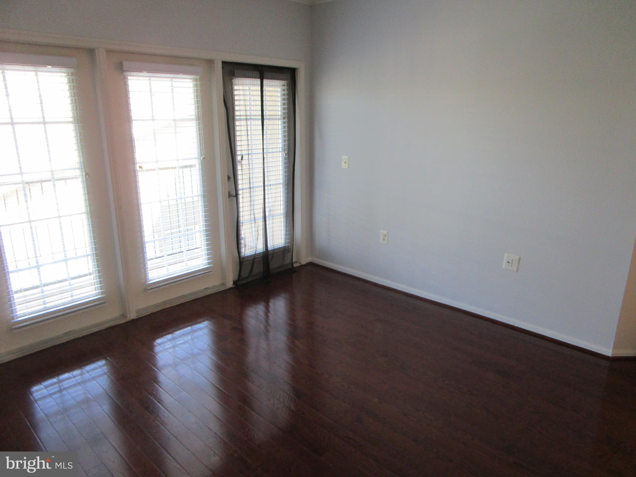 WHITE FLINT STATION - Residential