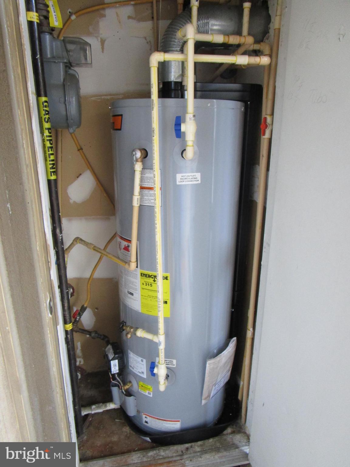 WHITE FLINT STATION - Residential