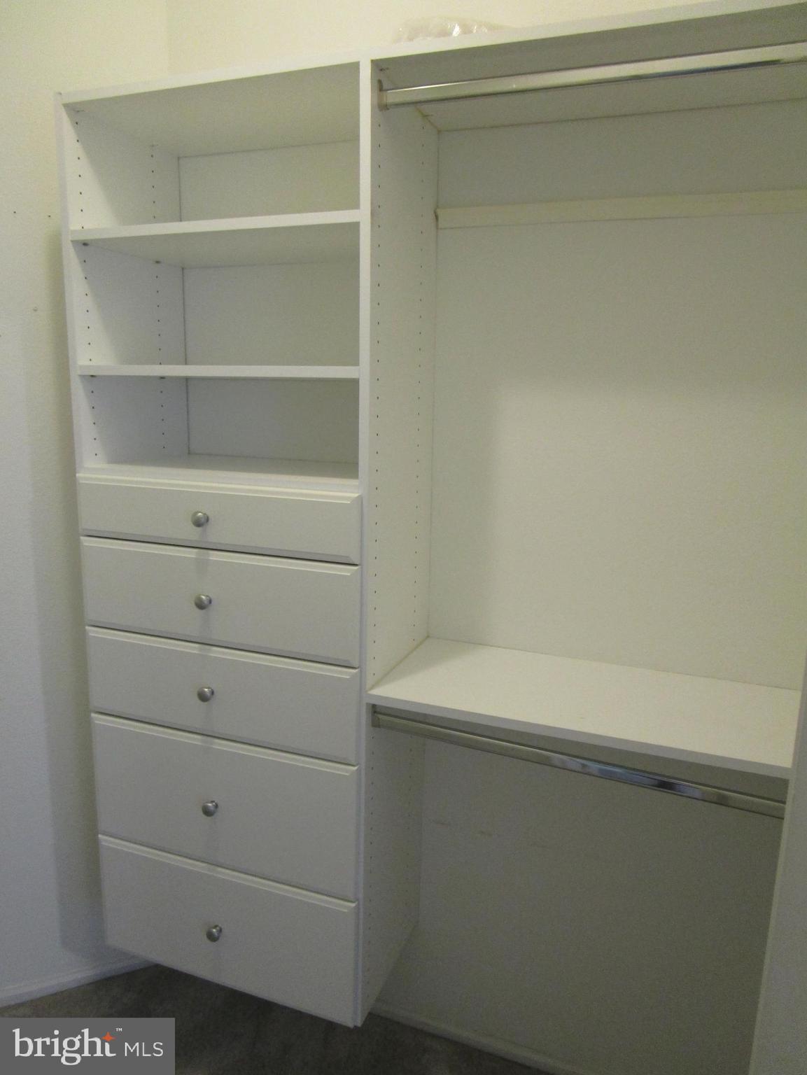 WHITE FLINT STATION - Residential